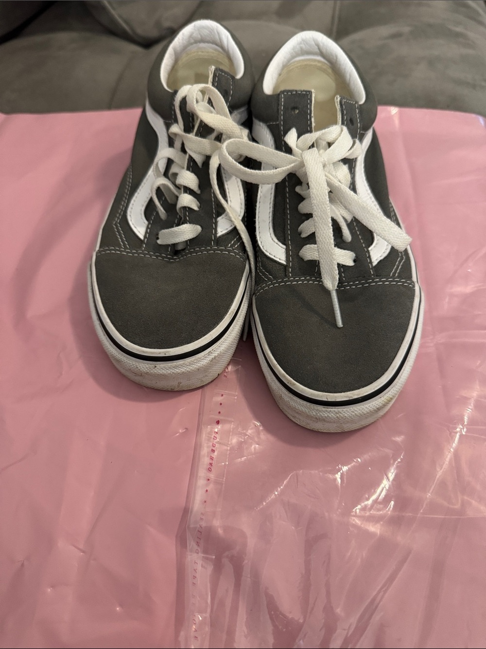 Vans Women’s 6.5 M Old Skool Sneakers - Gray and White